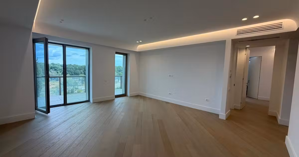 Apartament de vânzare cu 3 camere în zona Iancu Nicolae, Sector 1