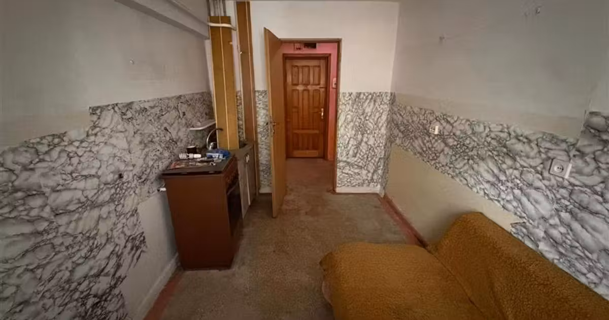 Apartament de vânzare cu 4 camere în zona Central, Focșani