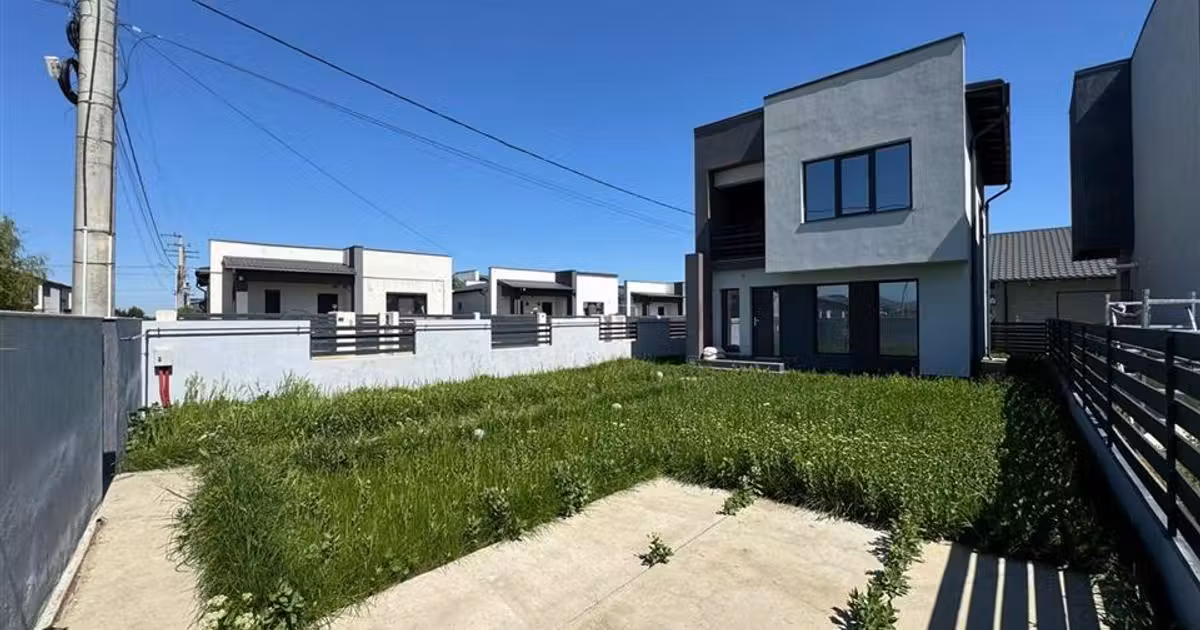 Casă individuală de vânzare cu 3 camere în zona Exterior Vest, Focșani