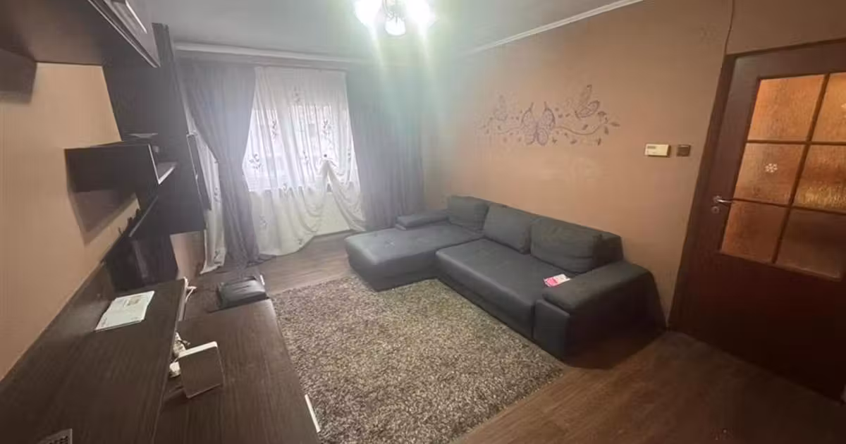 Apartament de vânzare cu 2 camere, mobilat în zona Brăilei, Focșani