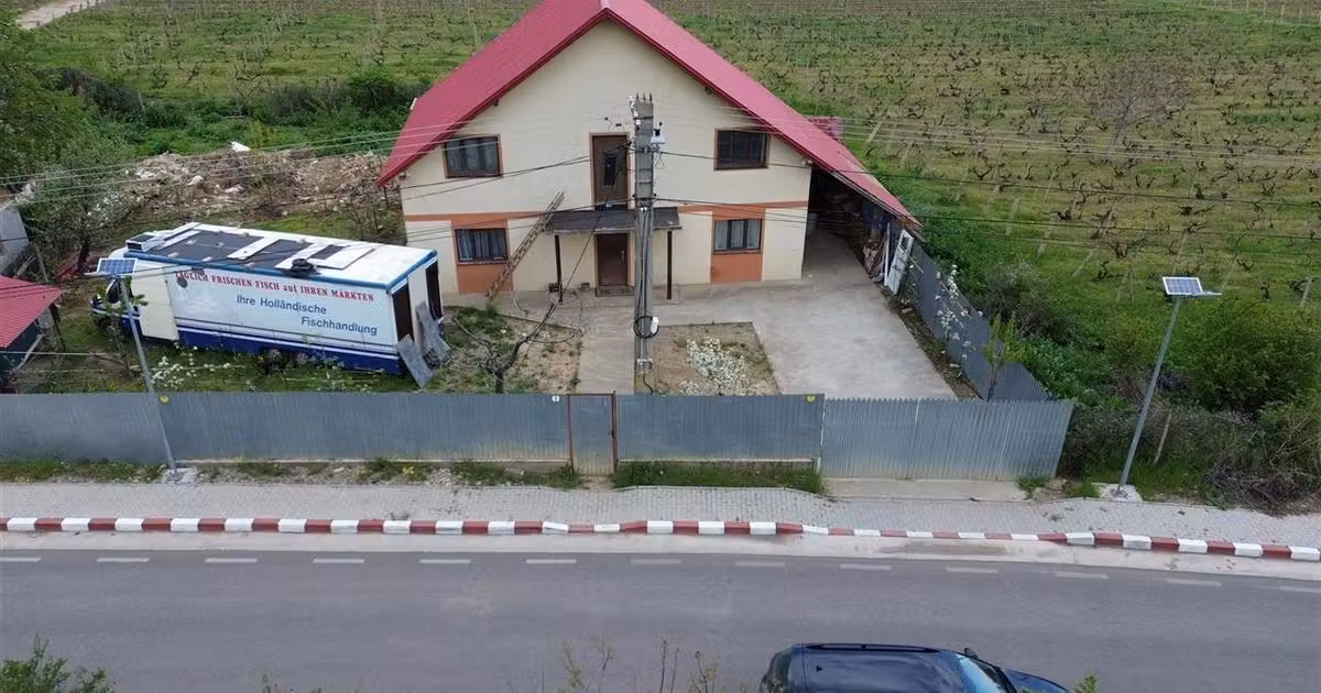 Casă individuală de vânzare cu 3 camere în Odobești