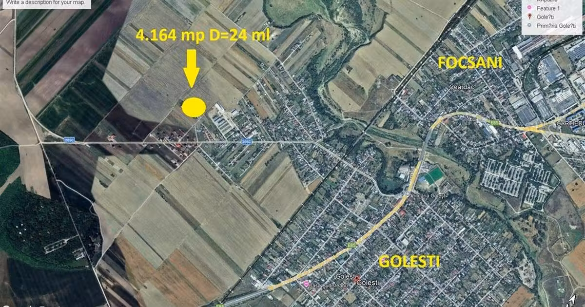 Teren agricol intravilan de vânzare de 4164 mp, în Golești