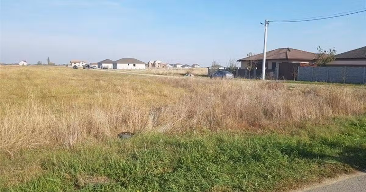 Teren Construcții intravilan de vânzare de 821 mp, în Pișchia