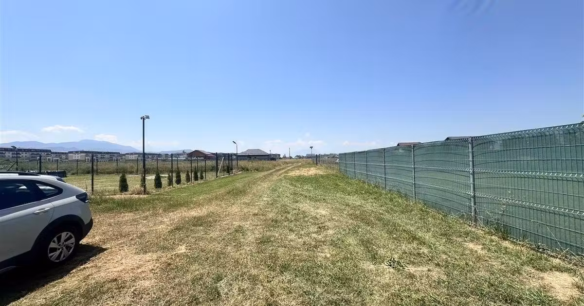 Teren Construcții intravilan de vânzare de 600 mp, în Sânpetru