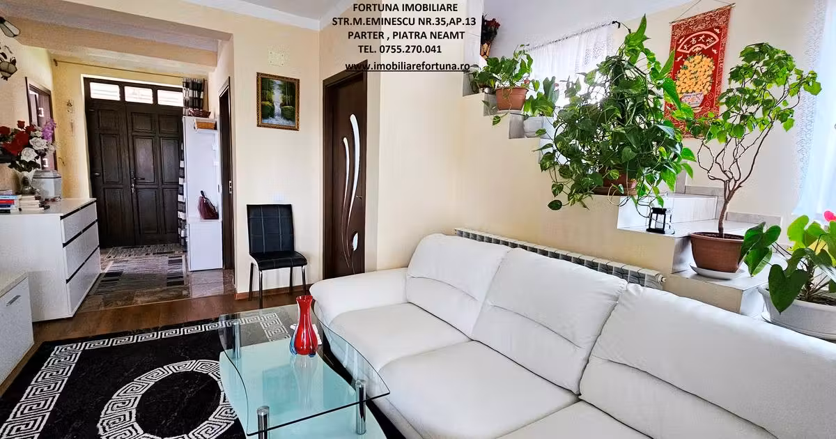 Casă de vânzare cu 5 camere, mobilată în zona Sărata, Piatra-Neamț