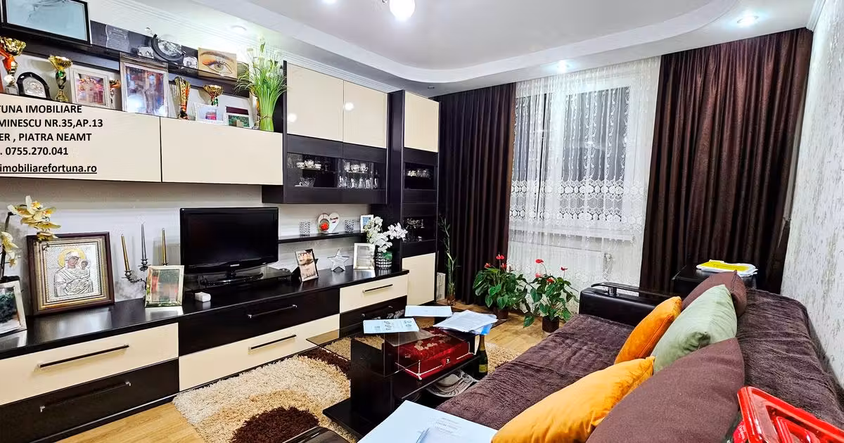 Apartament de vânzare cu 3 camere, mobilat în zona Mărăței, Piatra-Neamț