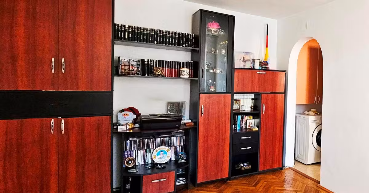 Apartament de vânzare cu 3 camere în zona Dărmănești, Piatra-Neamț