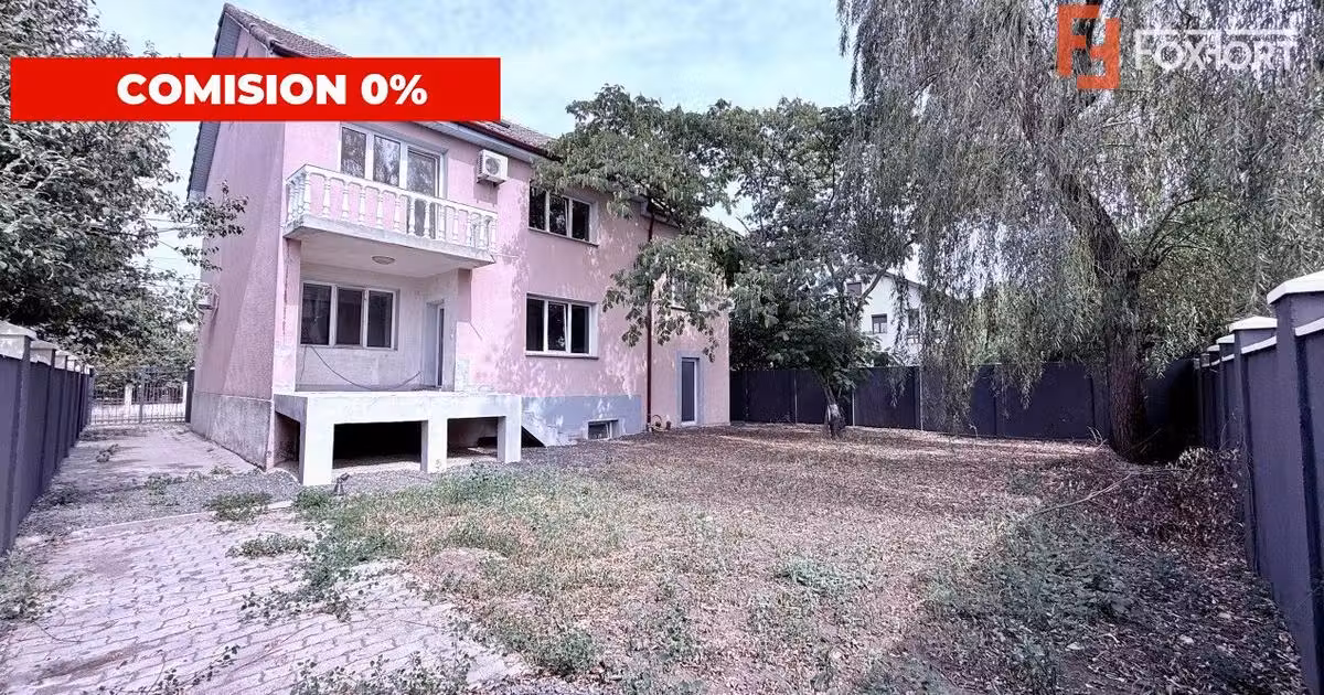 Casă individuală de vânzare cu 5 camere în Dumbrăvița
