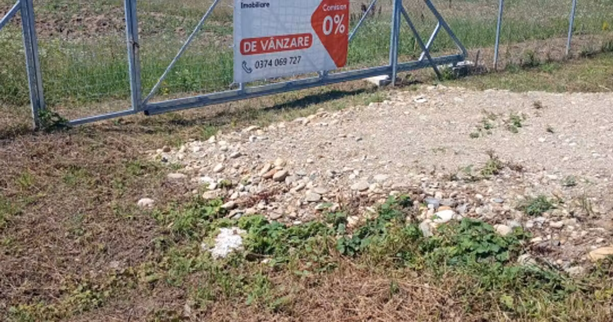 Teren agricol extravilan de vânzare de 6100 mp, în Pișchia