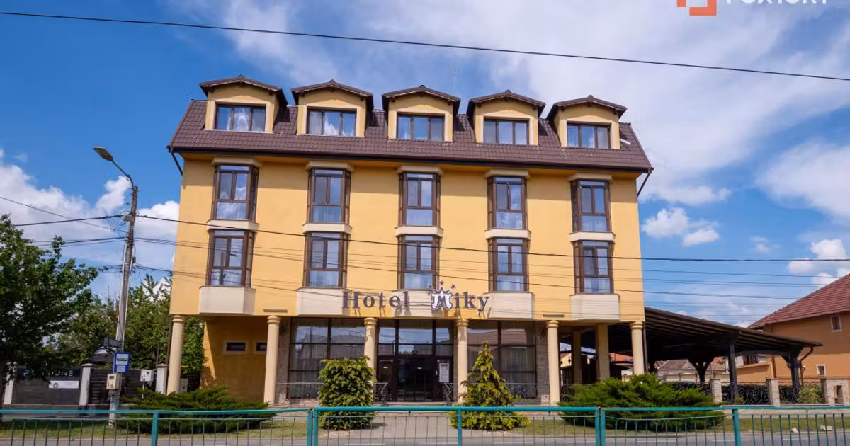 Hotel/Pensiune de vânzare în zona Micălaca, Arad
