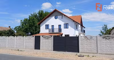 Casă Comloșu Mare