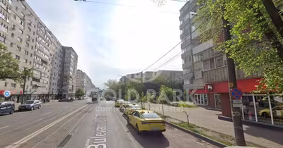 Spațiu comercial Dacia