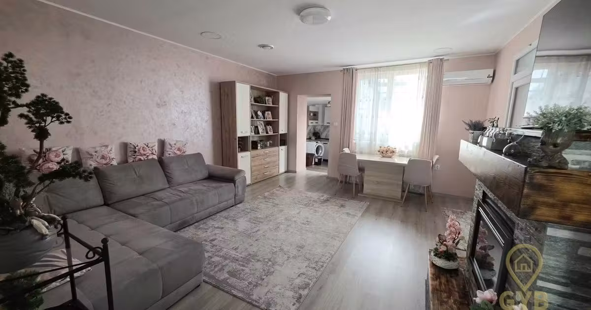 Casă de vânzare cu 5 camere, mobilată în zona Ultracentral, Oradea