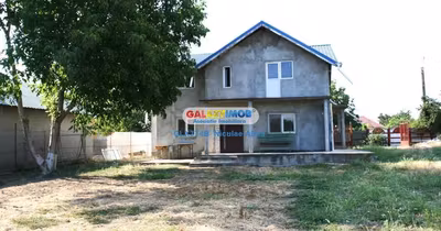 Casă Central