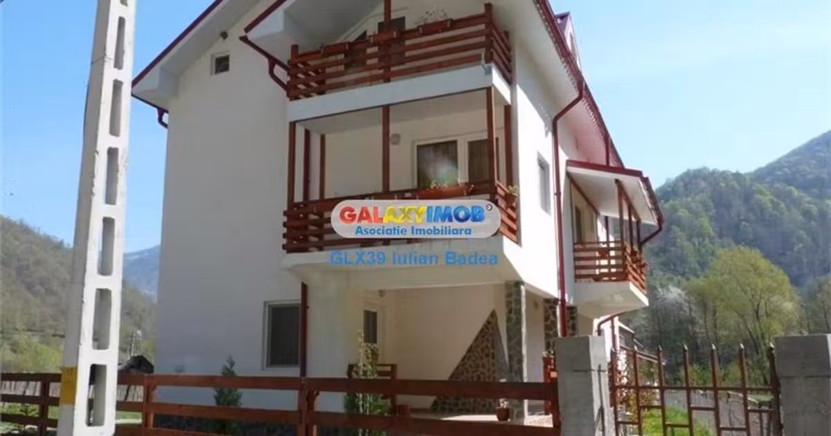 Hotel/Pensiune de vânzare de 360 mp, în Horezu