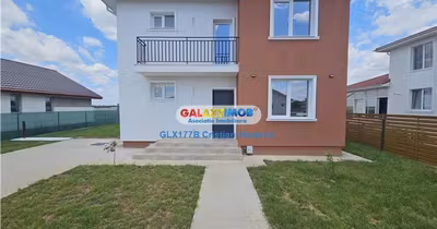 Casă Crevedia