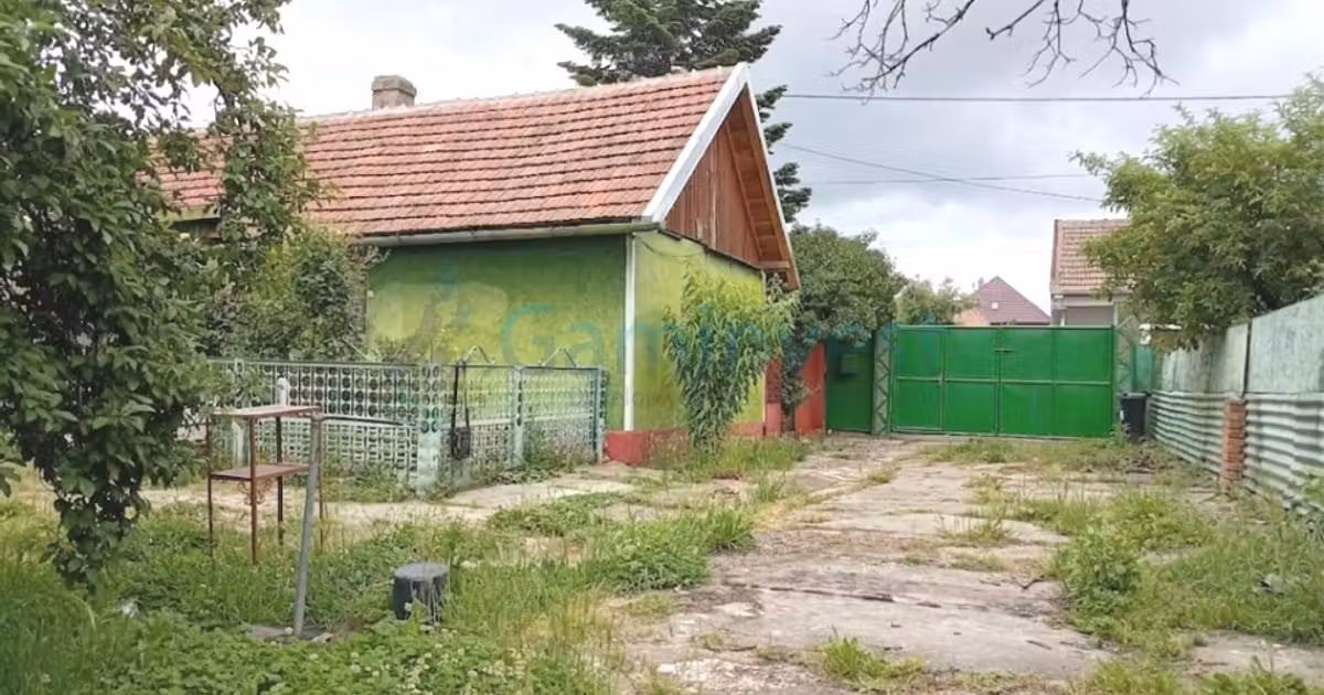Casă individuală de vânzare cu 3 camere în zona Calea Clujului, Oradea