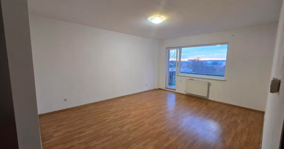 Apartament de vânzare cu 3 camere în zona Mihai Viteazul, Sibiu