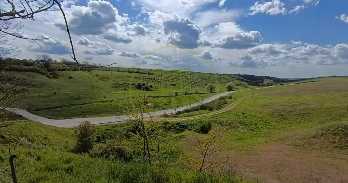 Teren Construcții intravilan de vânzare de 2383 mp, în Vârvoru de Jos
