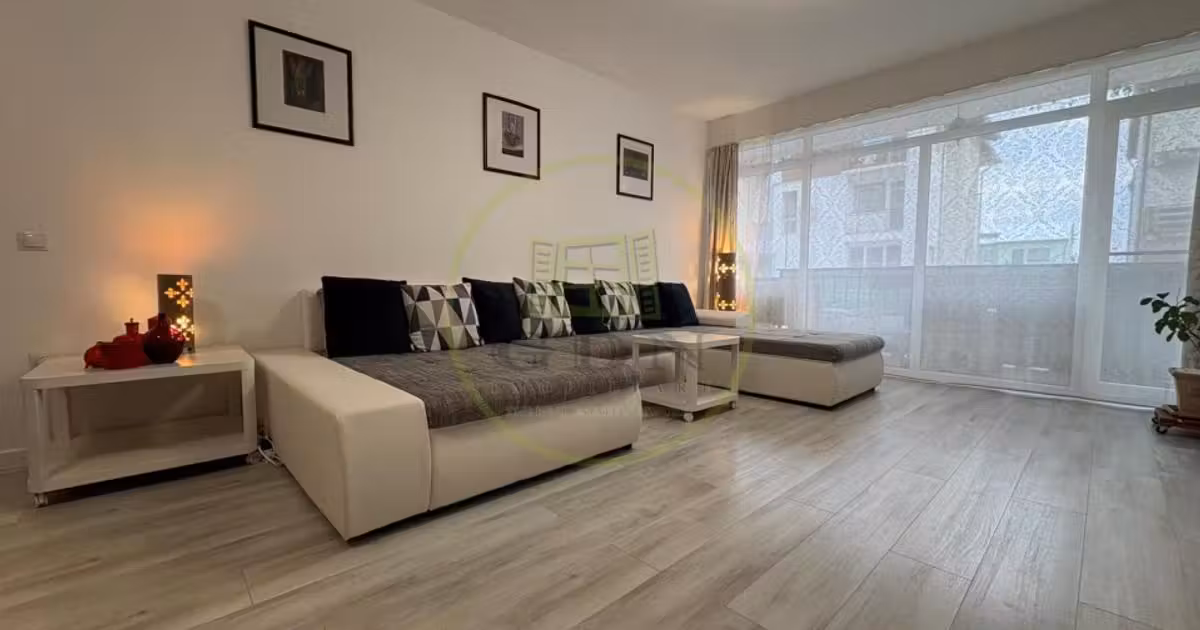 Apartament de vânzare cu 3 camere, mobilat în Șelimbăr