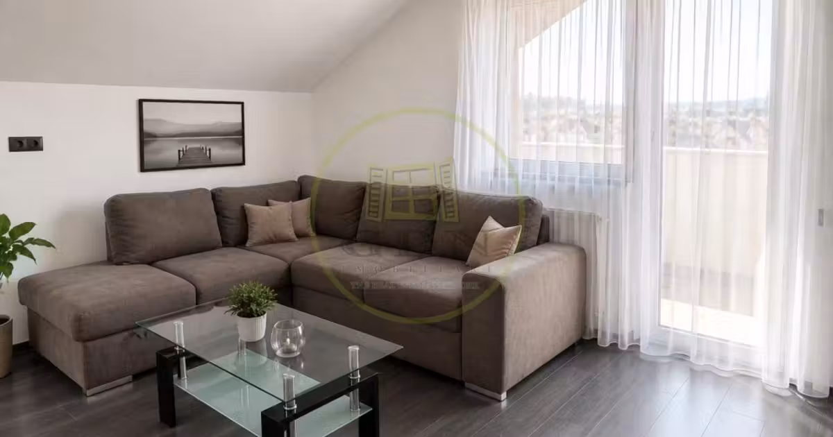Apartament de vânzare cu 3 camere, mobilat în Șelimbăr