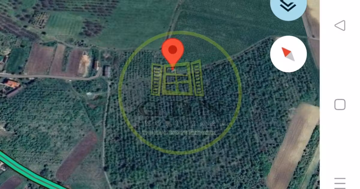 Teren agricol intravilan de vânzare de 2200 mp, în Reghin