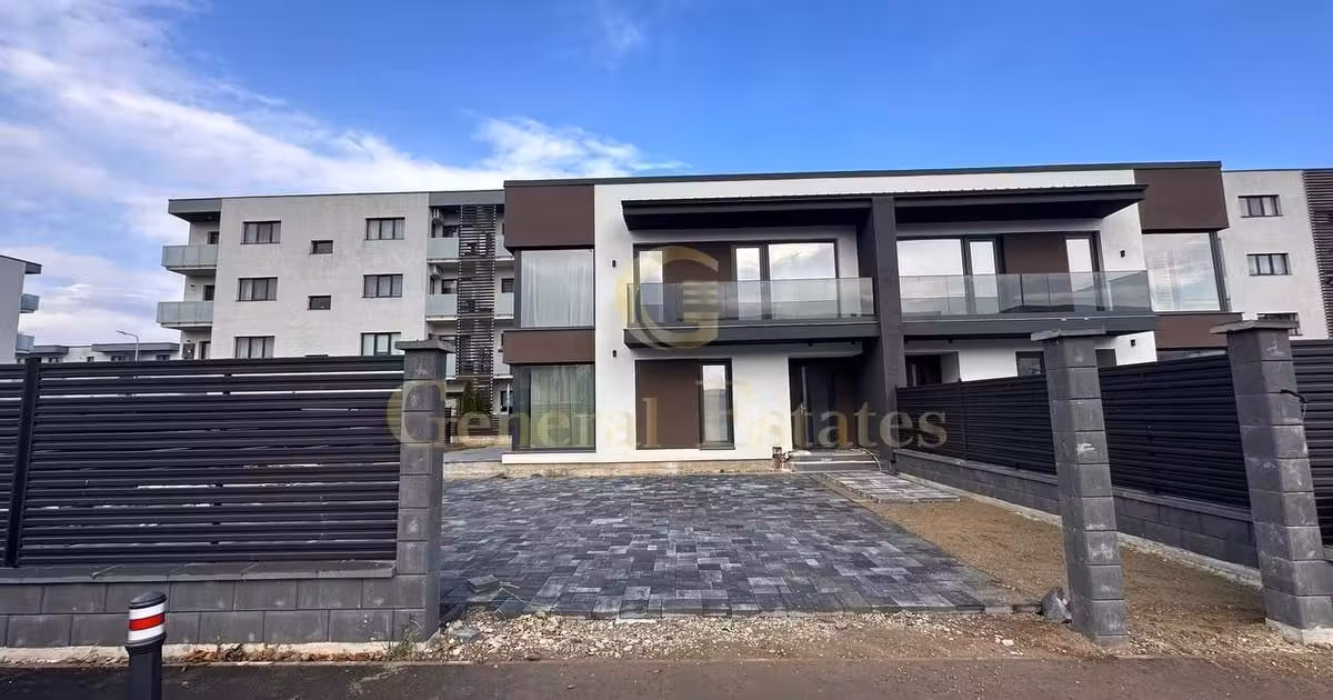 Duplex de vânzare cu 4 camere în Ghimbav