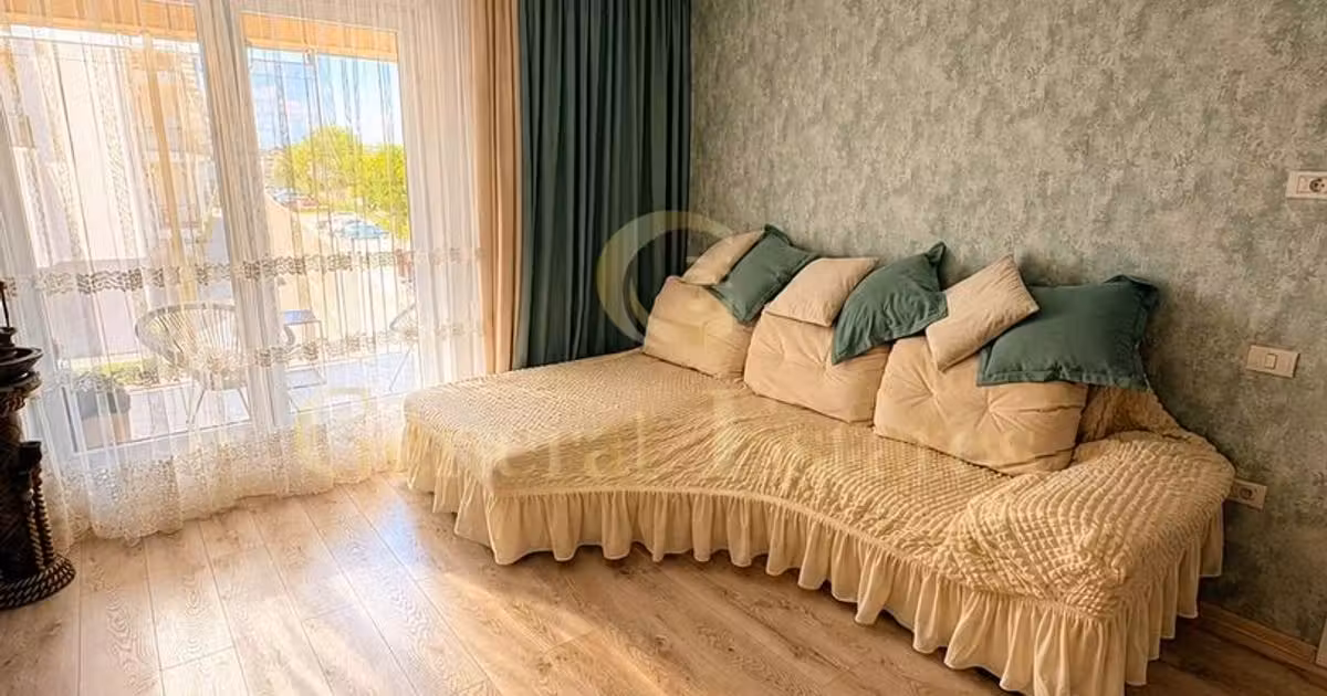Apartament de vânzare cu 2 camere, mobilat în zona Tractorul, Brașov