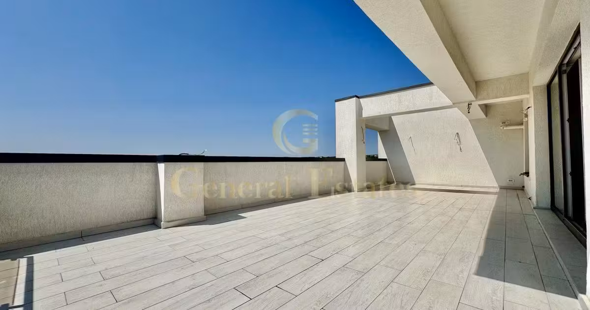 Penthouse de vânzare cu 3 camere în Valea Lupului