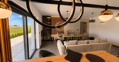 Casă Tractorul