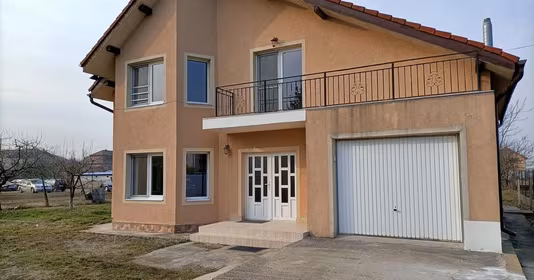 Casă Apahida
