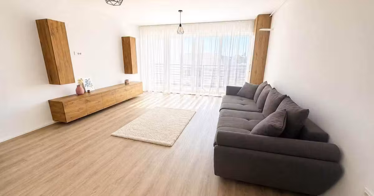 Apartament de vânzare cu 2 camere în zona Dacia, Constanța