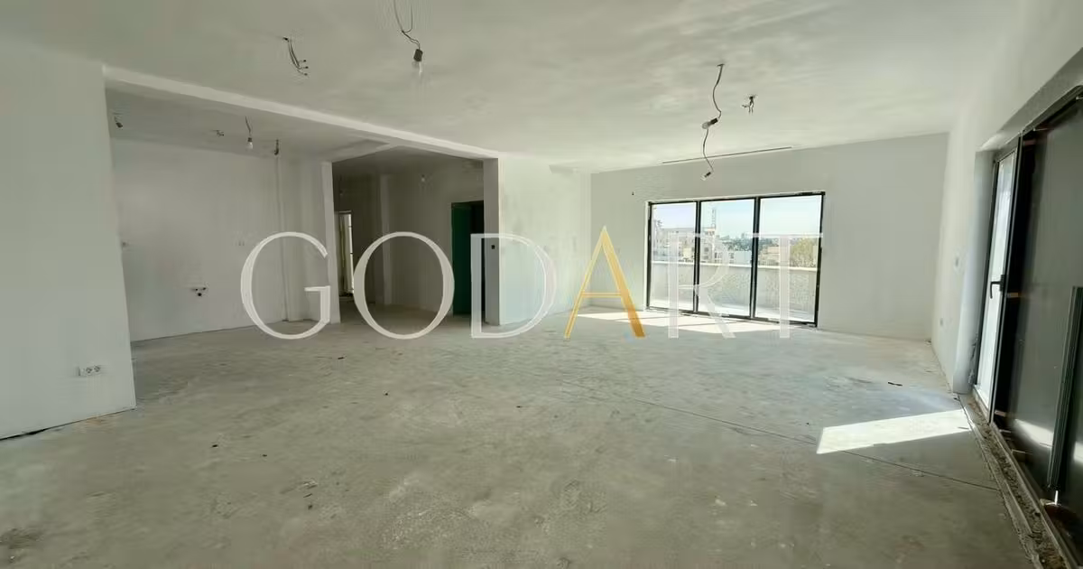 Apartament de vânzare cu 4 camere în zona Herăstrău, Sector 1