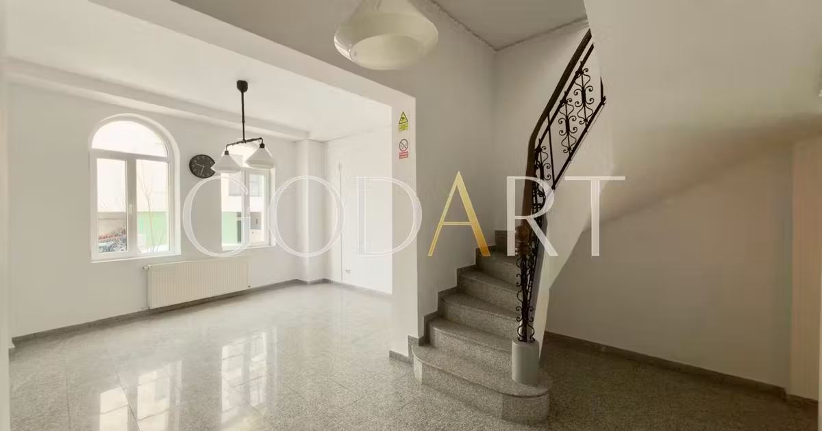 Casă individuală de vânzare cu 7 camere în zona Eminescu, Sector 2
