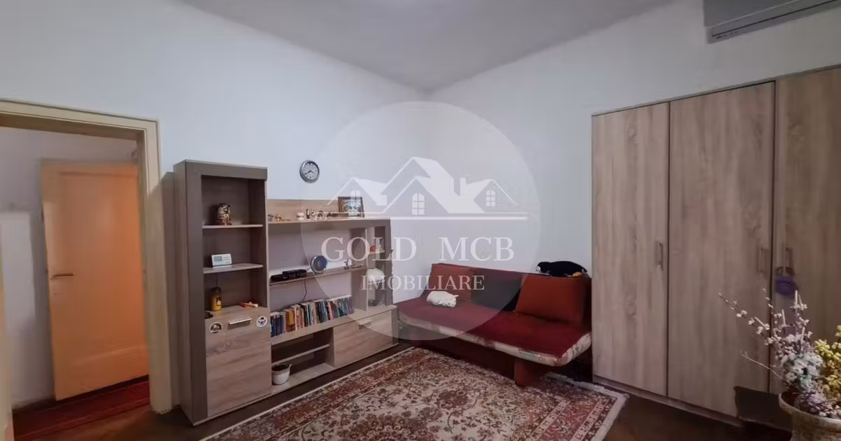 Casă de vânzare cu 5 camere în zona Tineretului, Sector 4