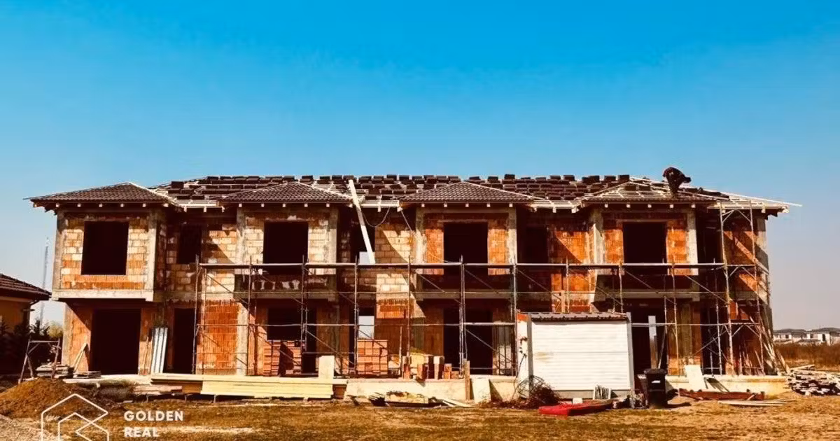 Casă individuală de vânzare cu 3 camere în Giroc