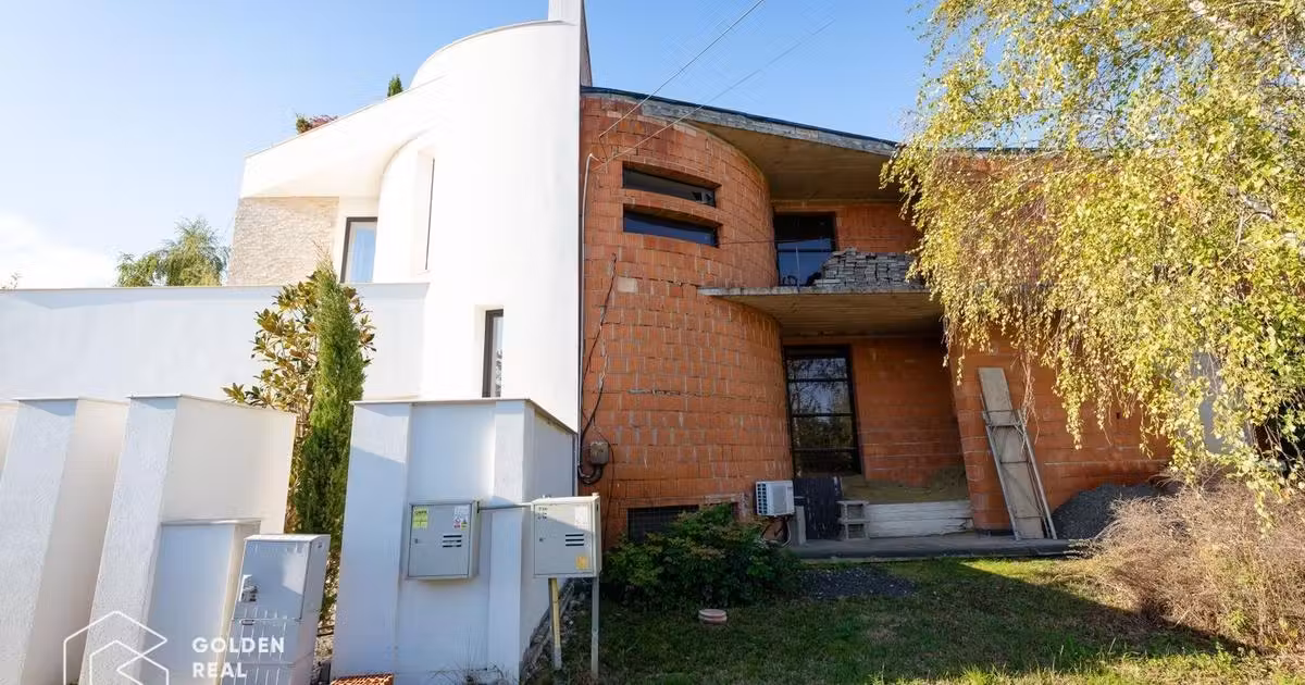 Duplex de vânzare cu 4 camere în Moșnița Nouă