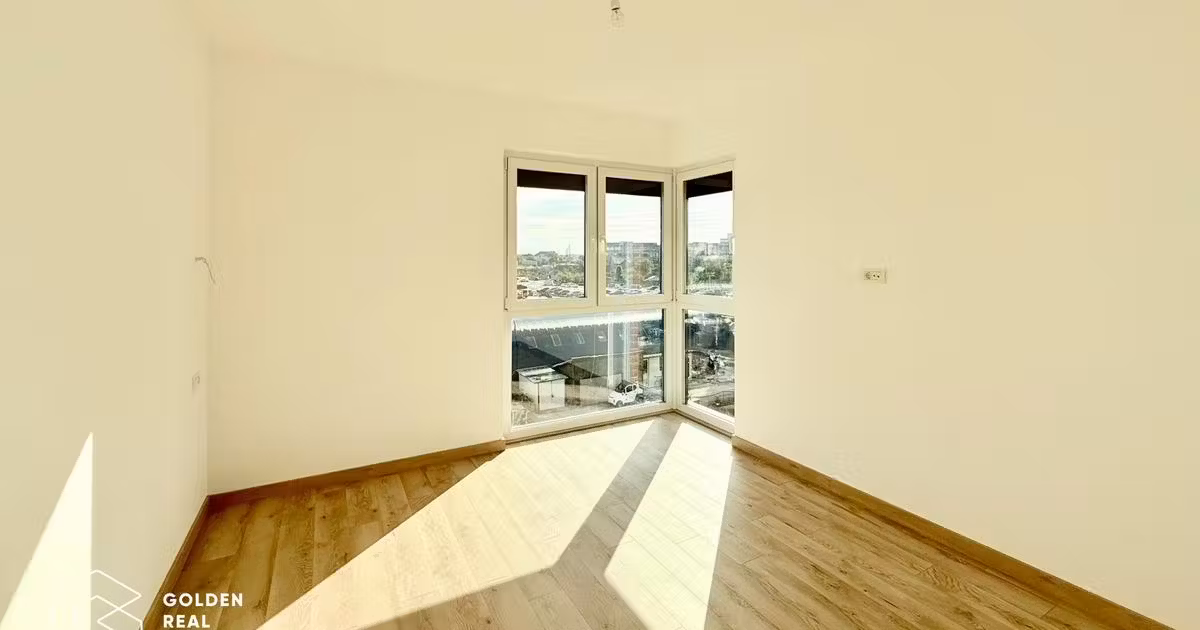 Apartament de vânzare cu 3 camere în zona UTA, Arad