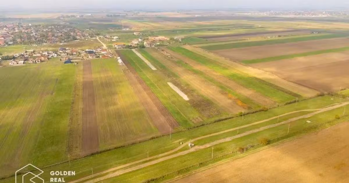 Teren Construcții intravilan de vânzare de 500 mp, în Livada