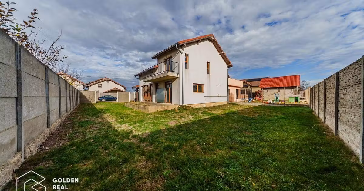 Casă individuală de vânzare cu 4 camere în Pecica