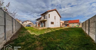 Casă Central