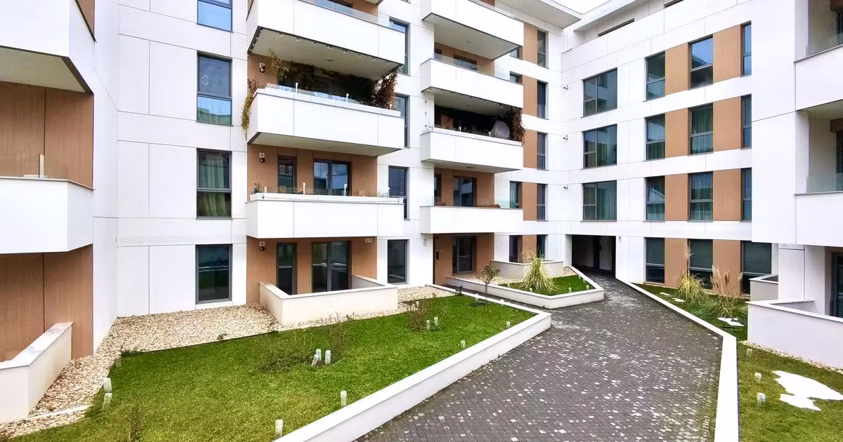 Apartament de vânzare cu 2 camere în zona Unirii, Sector 3