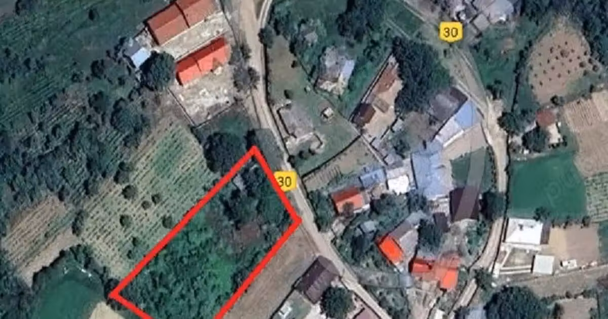 Teren Construcții intravilan de vânzare de 1944 mp, în Copăcești