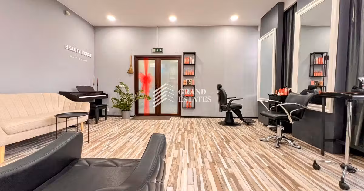 Spațiu comercial de vânzare de 40.00 mp, în Otopeni
