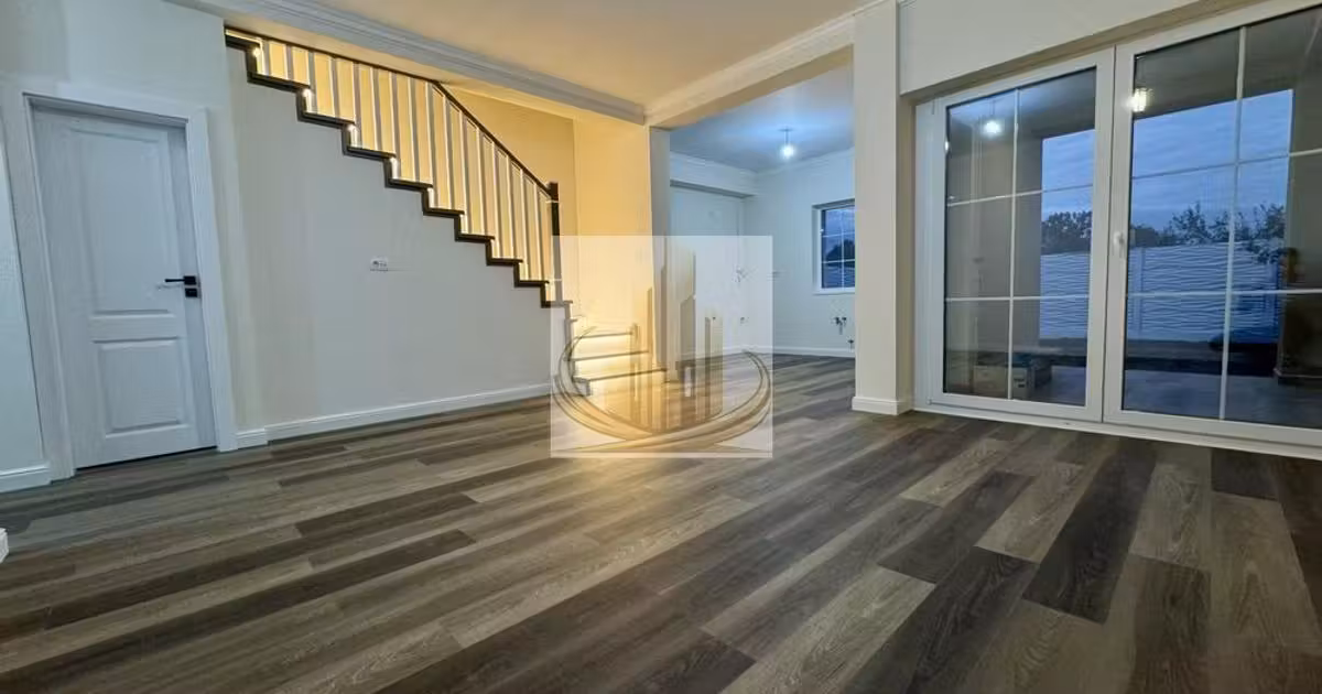 Duplex de vânzare cu 4 camere în Moșnița Nouă
