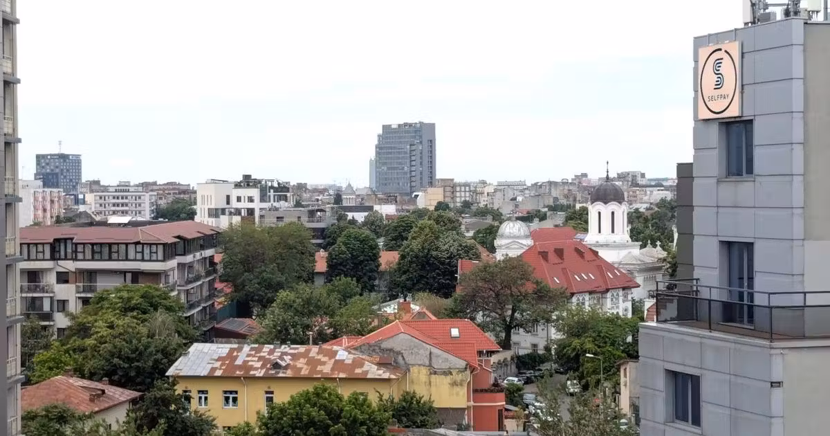 Apartament de vânzare cu 2 camere în zona Ferdinand, Sector 2