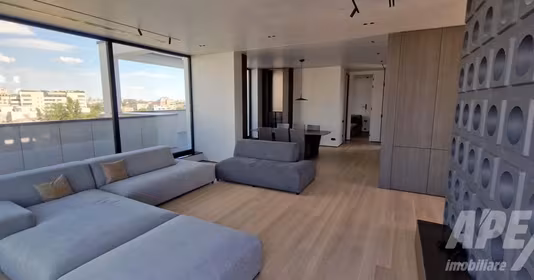 Apartament 13 Septembrie