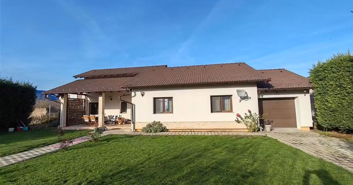 Casă individuală de vânzare cu 3 camere, mobilată în zona Cetate, Alba Iulia