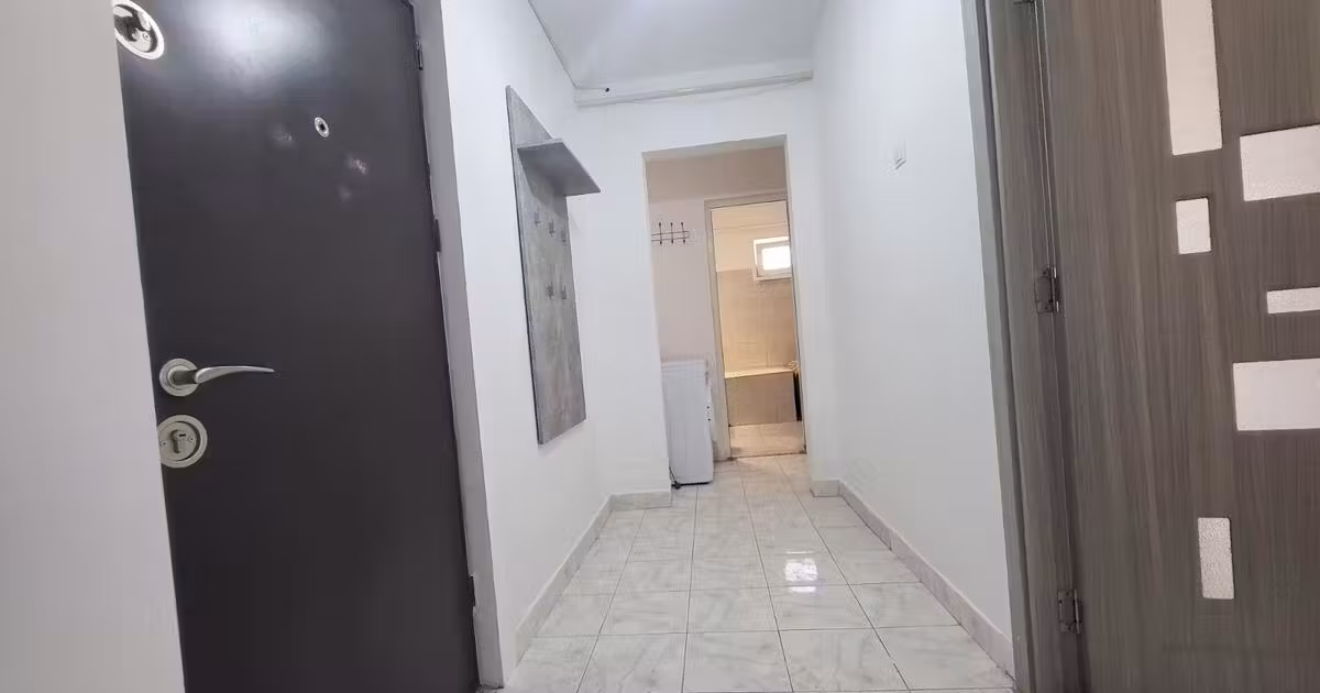Apartament de vânzare cu 2 camere în zona Republicii, Bacău