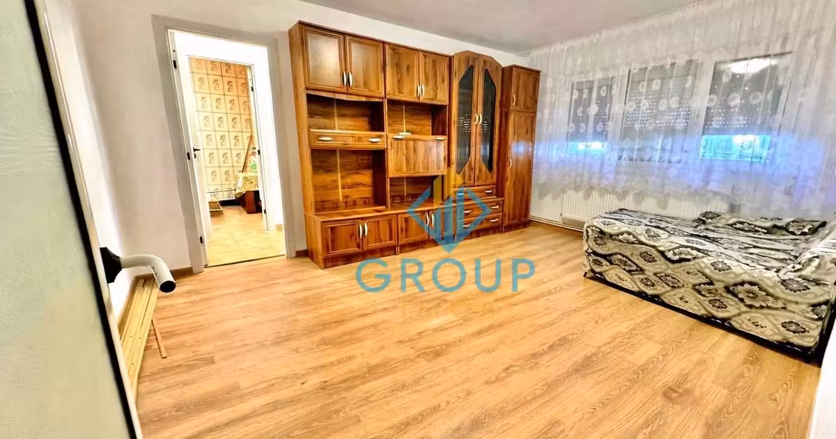Apartament de vânzare cu 2 camere în zona Alecu Russo, Bacău
